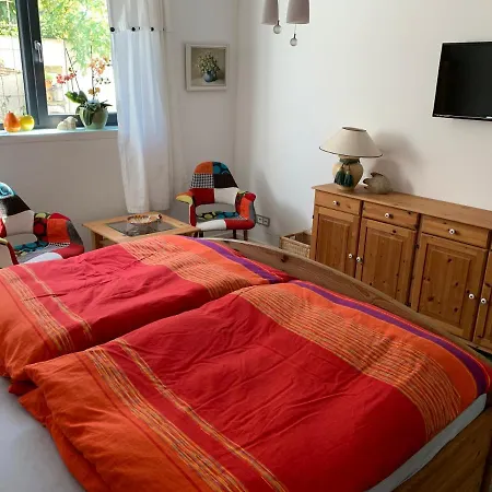 Ferienoase Zwischen Und Warnemuende Apartment Rostock